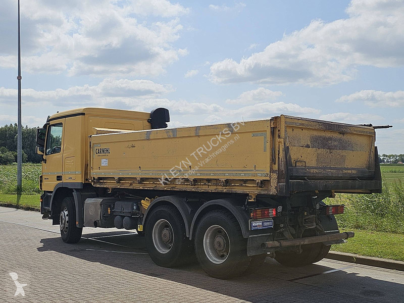 شاحنة Mercedes ACTROS 2641