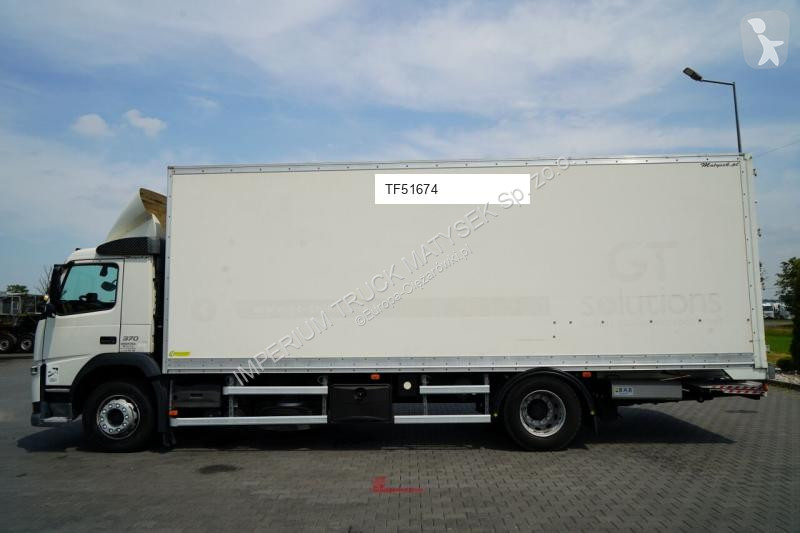 Ciężarówka Volvo FM 370 / KONTENER 7,8 M / 4x2...