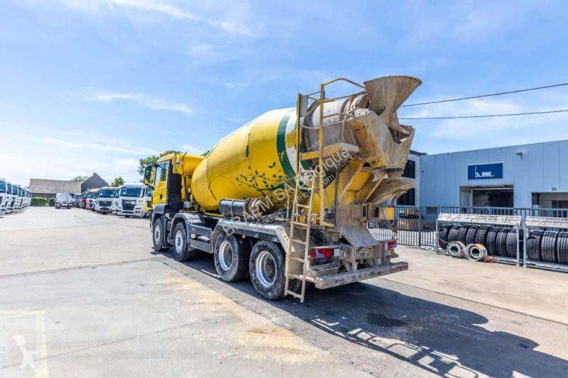 شاحنة MAN 41.400 BB + LIEBHERR 10m3