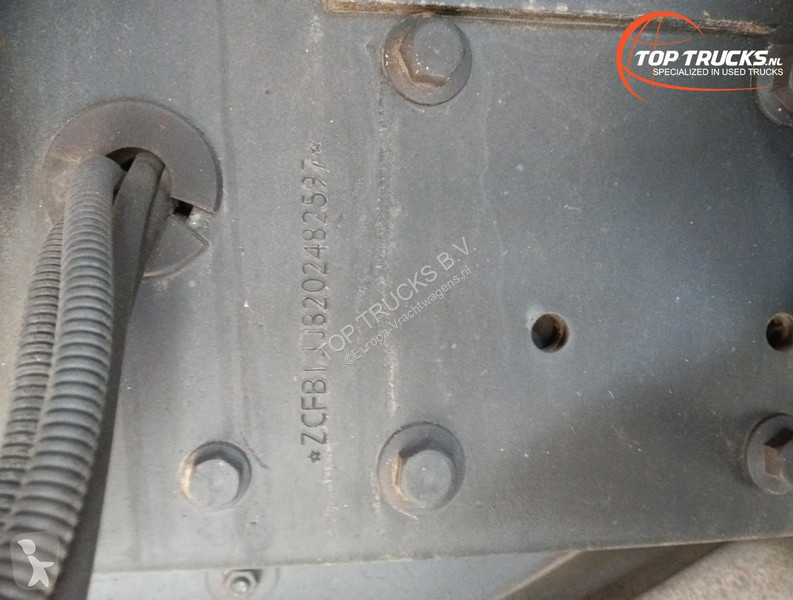 شاحنة Iveco 140 E24 4x4 -4,000 ltr - -...