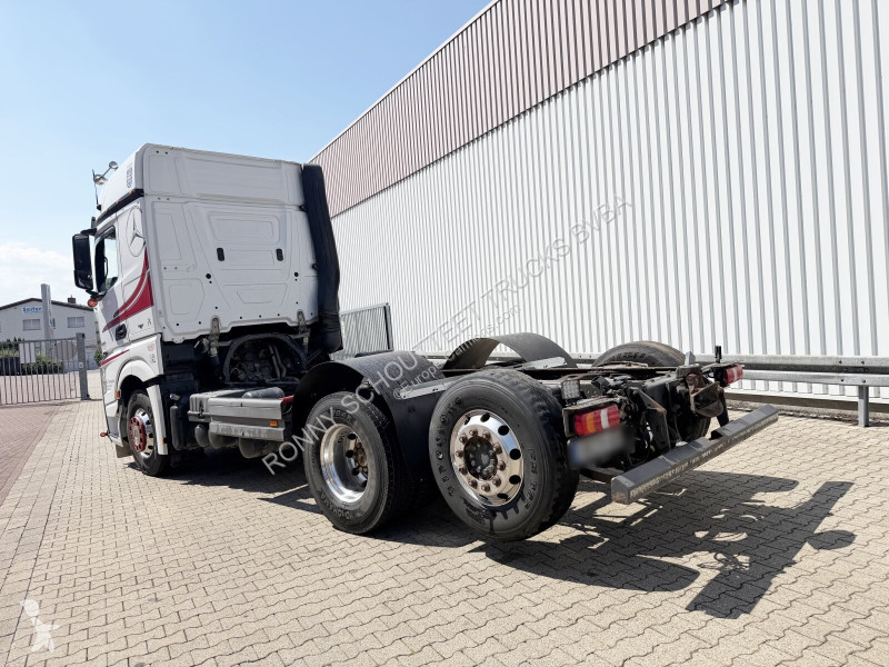 شاحنة Mercedes Actros 2553 L 6x2 Actros 2553 L...