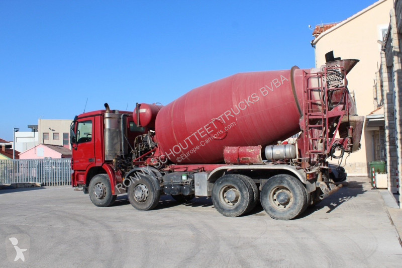 Betonárske zariadenie Mercedes Actros 3241 B...