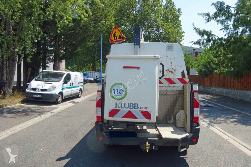 Camion Renault MASTER 2,3 DCI 146 NACELLE