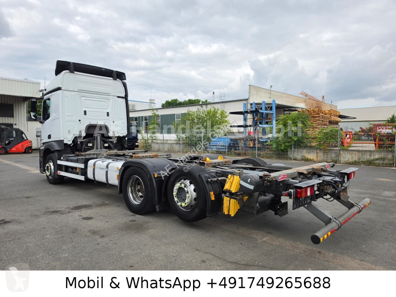 شاحنة Mercedes 4 2542 L StreamSpace LL...