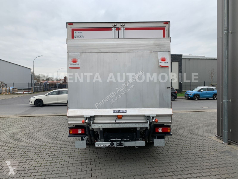 Furgoneta Iveco 70C18P TK-KOFFER LUFT LBW AHK...