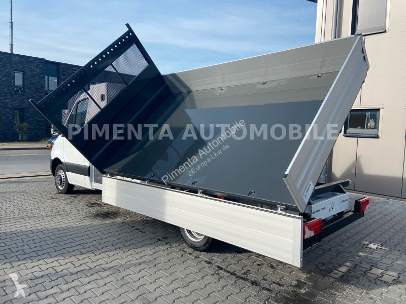 Camion Mercedes 517 43 5t 3-S-KIPPER KISTE AHK...