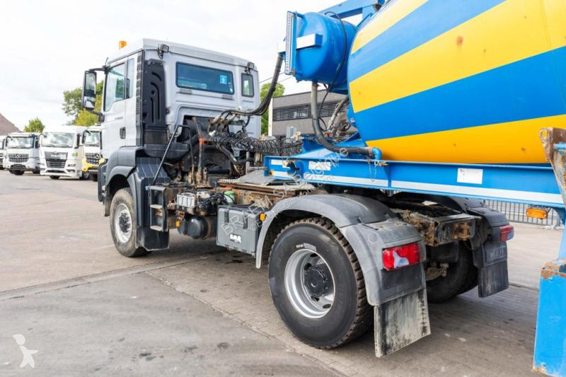 Camión MAN 18.400 BLS-4X4+LIEBHERR 10M3(2018)
