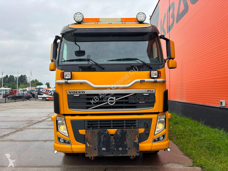 شاحنة Volvo FH480 6x4 UNDERBODY SCARPER /...