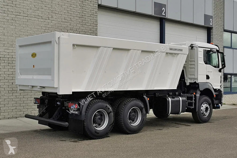 شاحنة MAN 33.400 BB CH Tipper Truck (9 units)