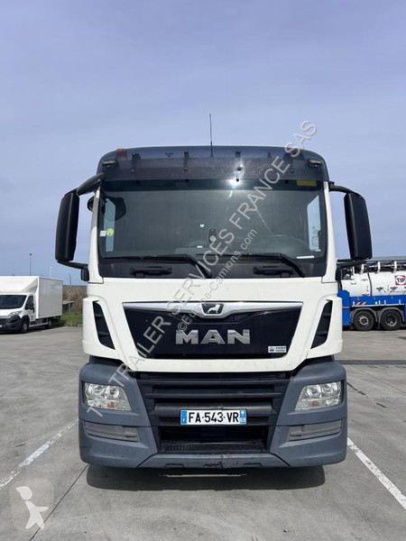 شاحنة MAN Truck Truck Tanker Waste 3 Axles