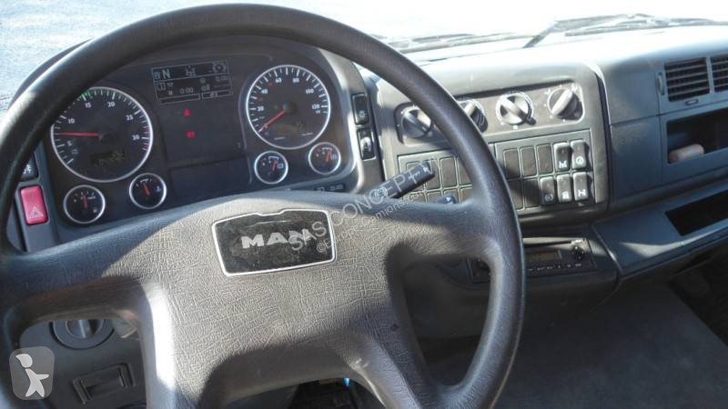 شاحنة MAN