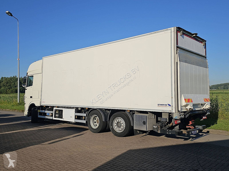 شاحنة DAF 530 SSC 6X2 FAN CARRIER