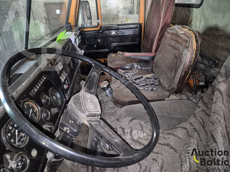 شاحنة Kamaz 5511