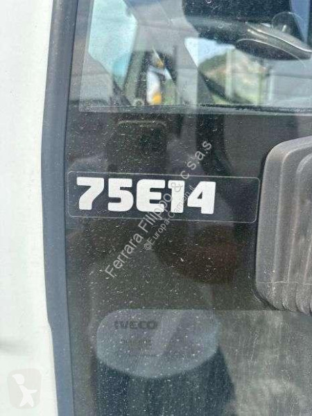 شاحنة Iveco 75-14