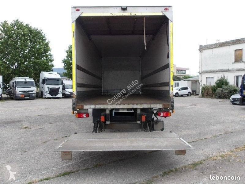 شاحنة Iveco