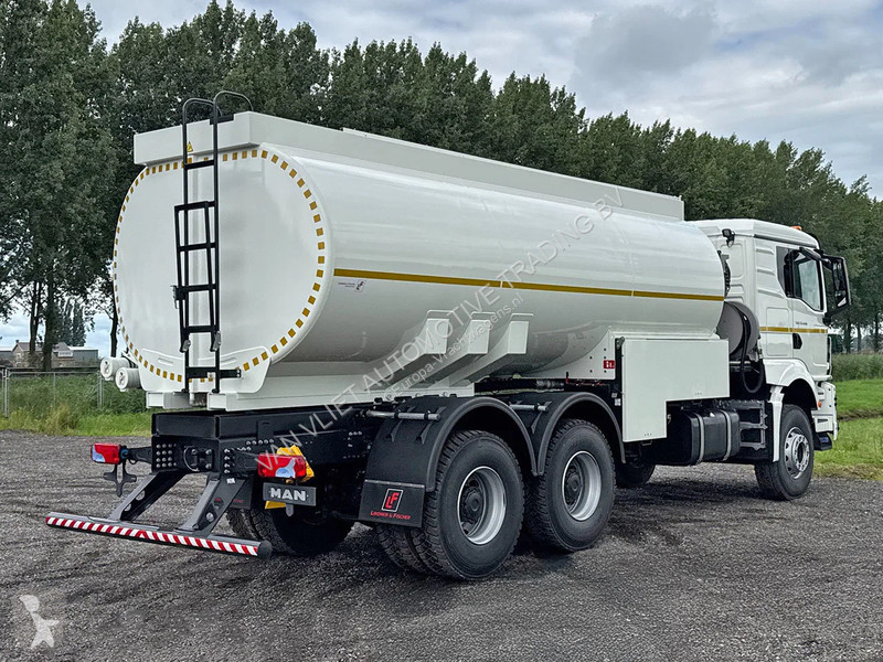 شاحنة MAN 33.400 BB CH Fuel Tank Truck (2 units)