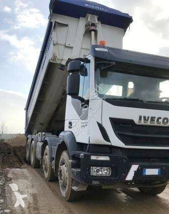 شاحنة Iveco