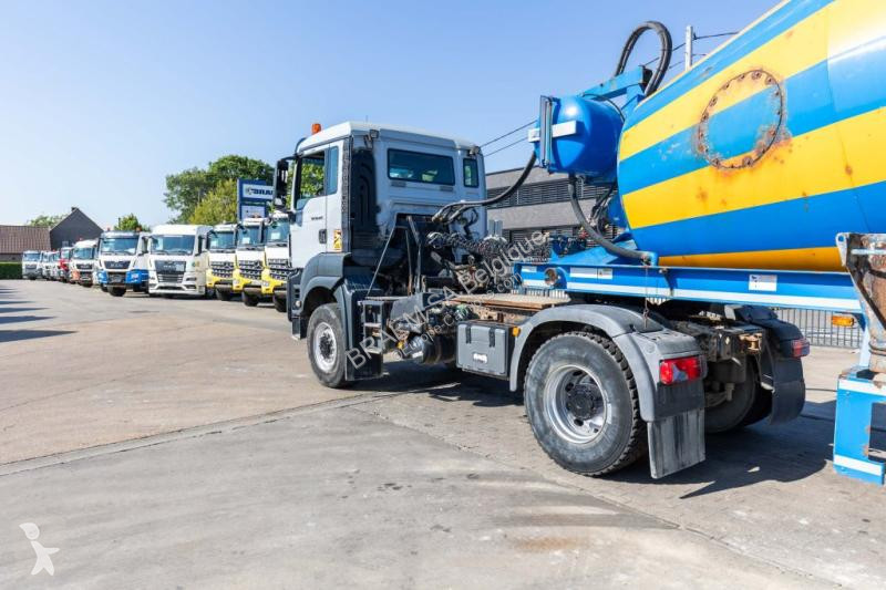 Camión MAN 18.400 BLS -4X4+LIEBHERR 10M3 (2018)