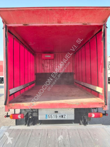 شاحنة Volvo 21012