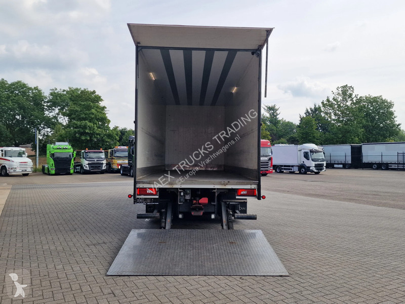 شاحنة Scania S520 V8 NS - full air - retarder-...
