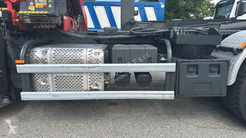 شاحنة Iveco 450 6x4