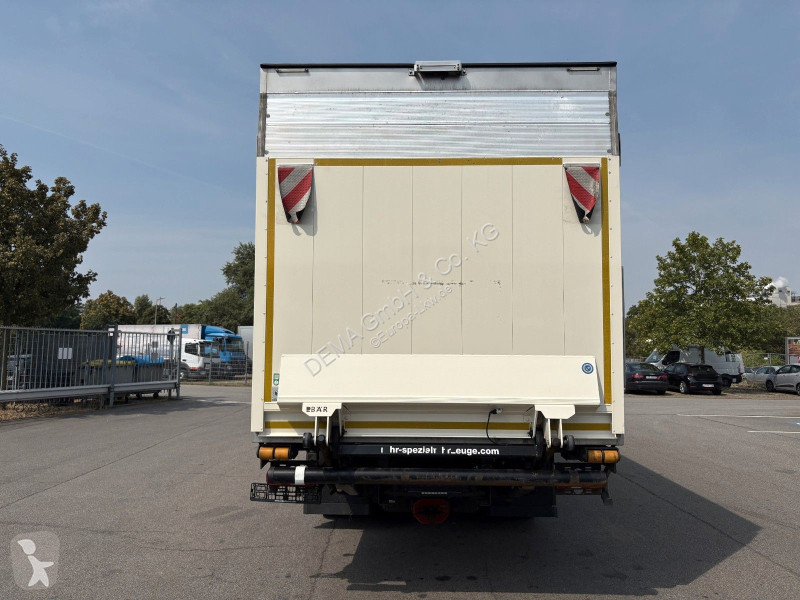 شاحنة Mercedes 2540...
