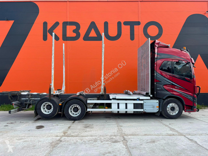 Camión Volvo 650 TANDEM AXLE LIFT / PTO