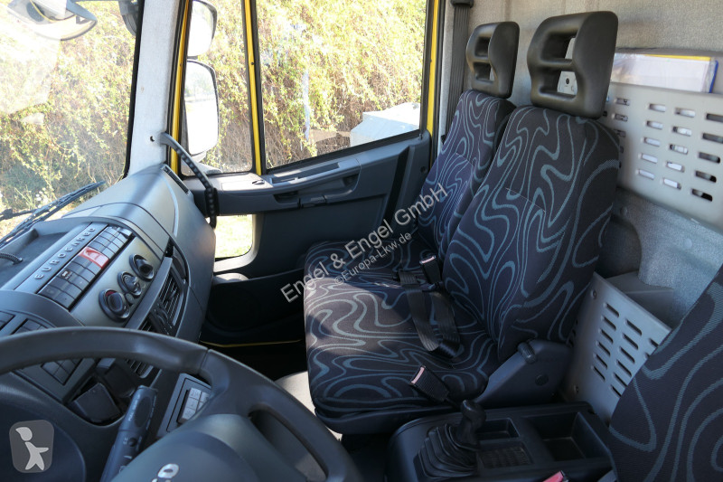 شاحنة Iveco EuroCargo ML 120 E28/P