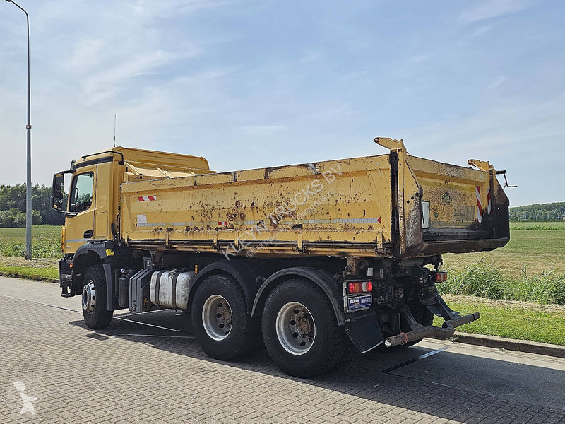 شاحنة Mercedes ACTROS 2643