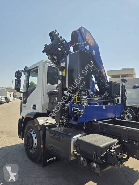 شاحنة Iveco