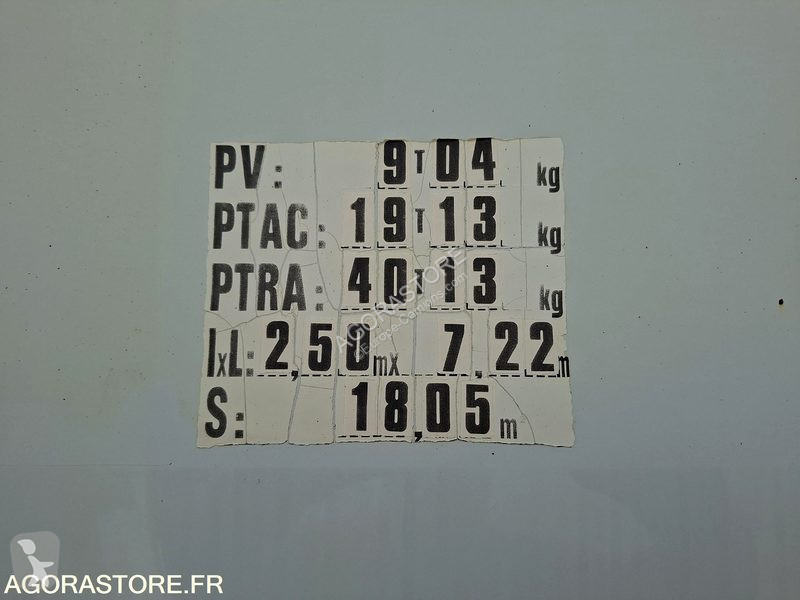 Vrachtwagen Renault KERAX