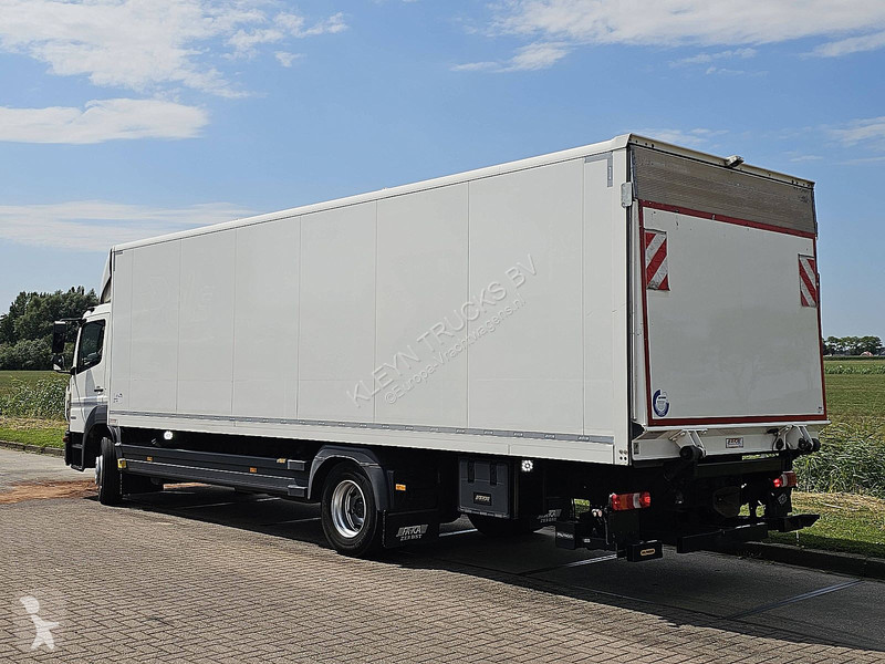شاحنة Mercedes ATEGO 1530 LIFT AIRCO 7.2T PAYL