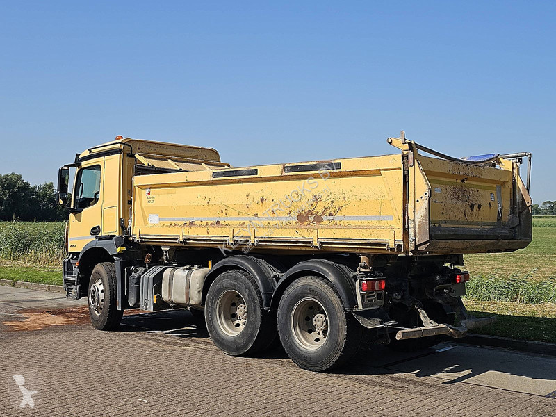 شاحنة Mercedes ACTROS 2643
