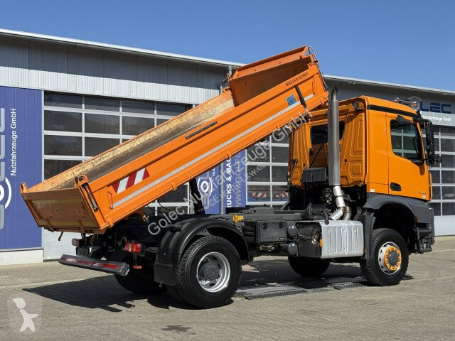 شاحنة Mercedes AROCS 2042 4x4 MEILLER Kipper...