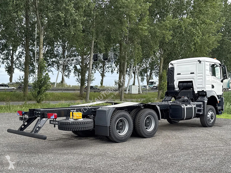شاحنة MAN 33.400 BB CH Chassis Cabin (5 units)