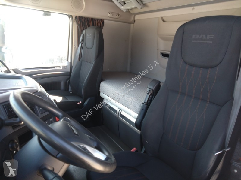 شاحنة DAF 480 FAR 6X2 R