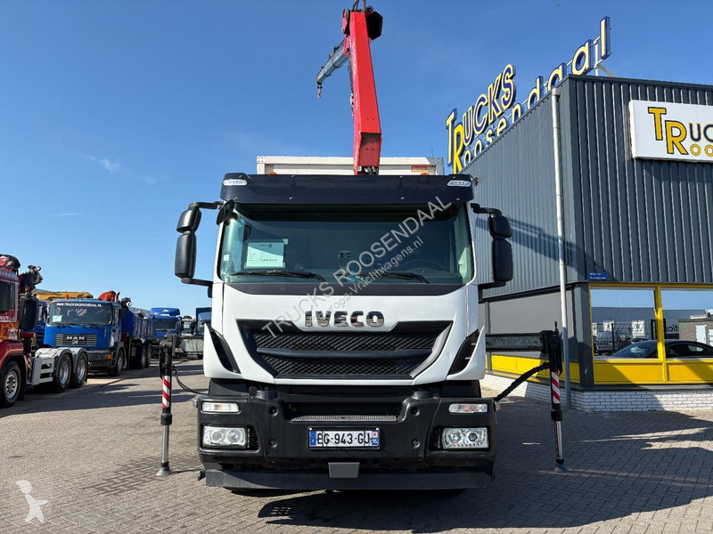 شاحنة Iveco 420 + 6X2 + FASSI F 135 - 3X EXT. +...