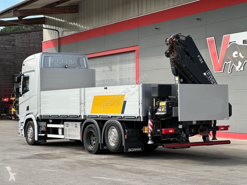 Lastbil Scania R450 6x2  Pritsche FASSI 155 K...