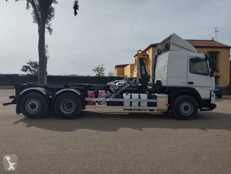 شاحنة Volvo