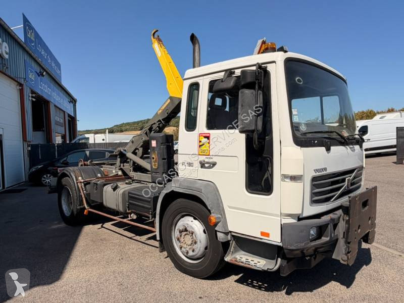 شاحنة Volvo