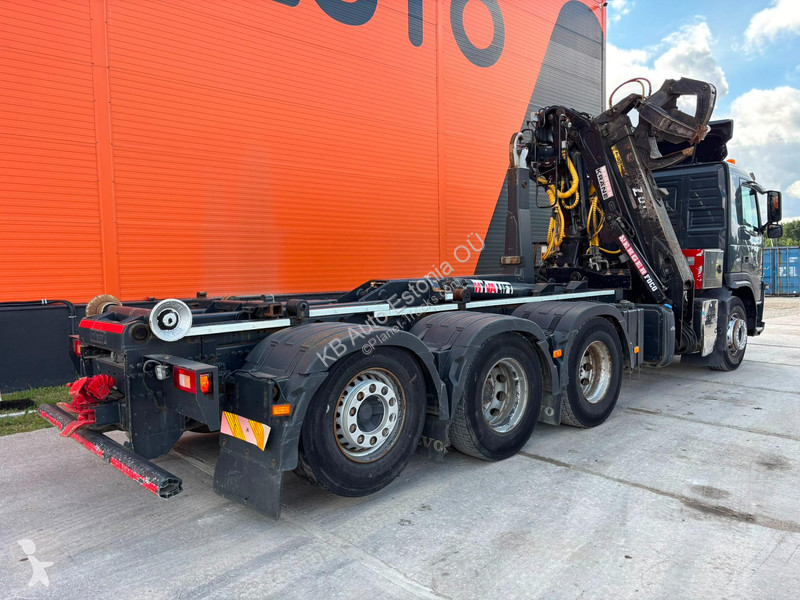 شاحنة Volvo 8x4*4 BERGER L110 / HYVALIFT L=5700 mm