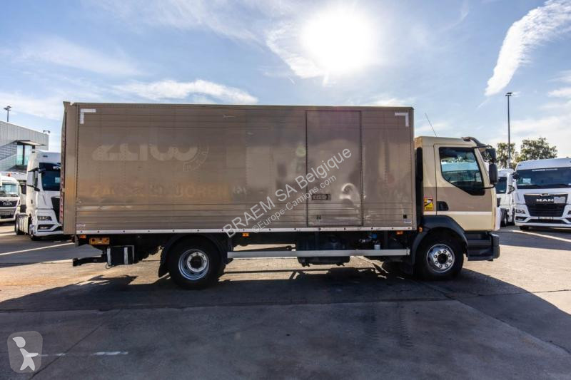 Camión Volvo 250+DHOLLANDIA 2T.