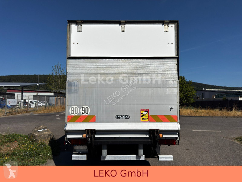 Camion Mercedes 815