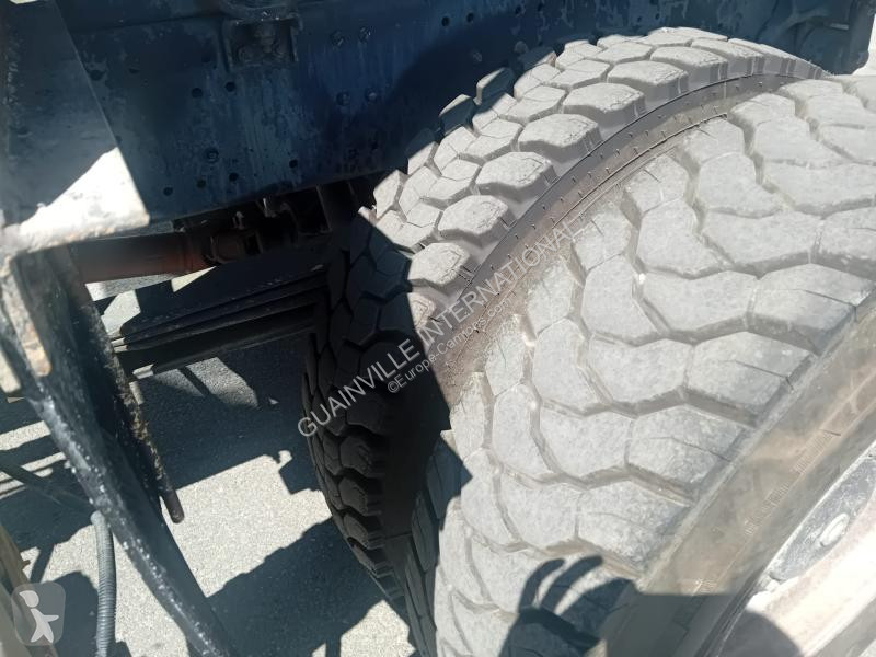Mercedes 1823 truck
