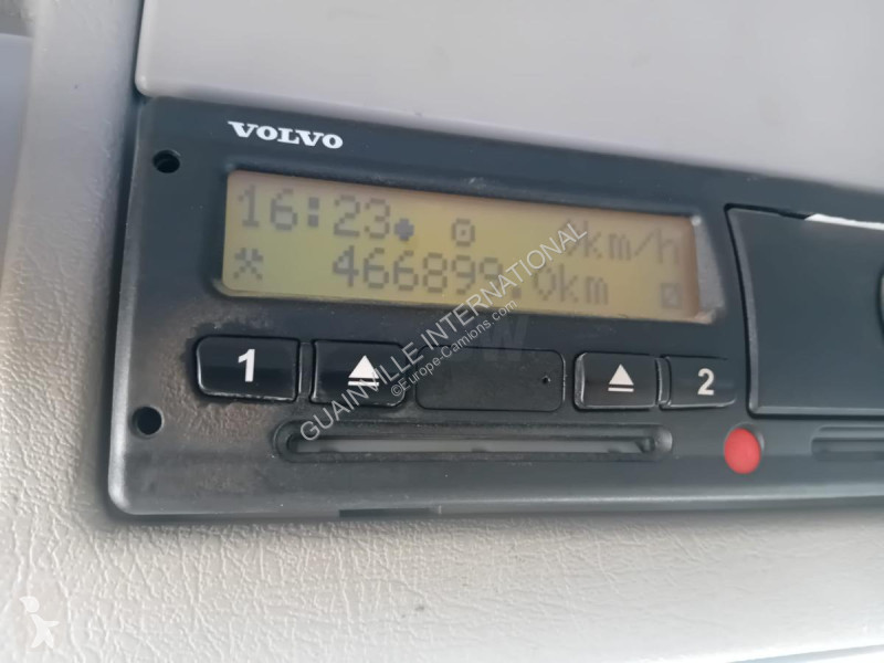 شاحنة Volvo 400