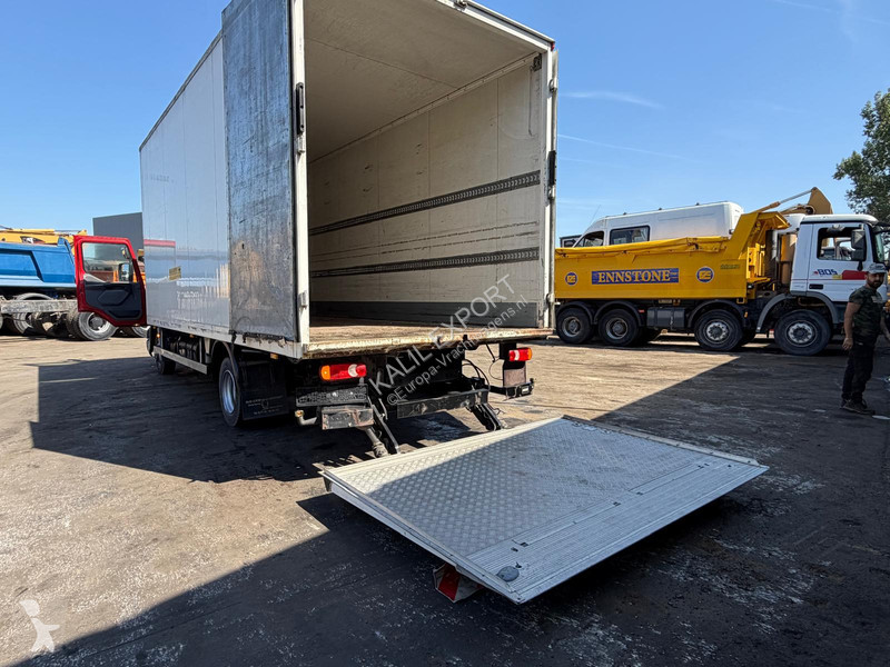 شاحنة DAF 180 - Closed Box - Manual Gearbox -...