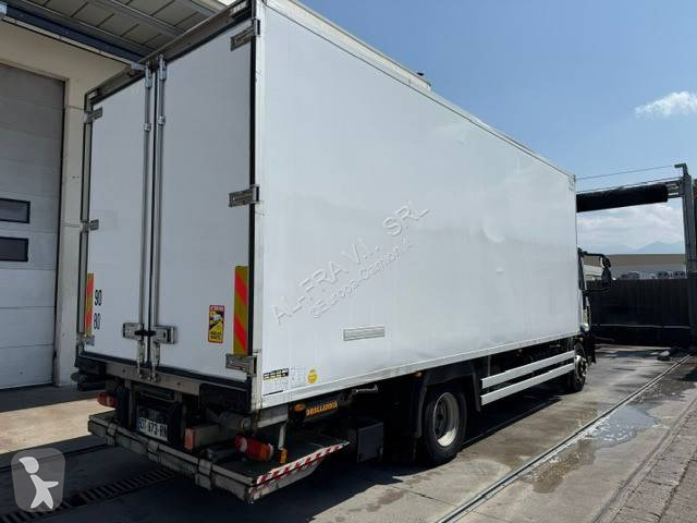 Грузовик Iveco ML 160 E 28 P