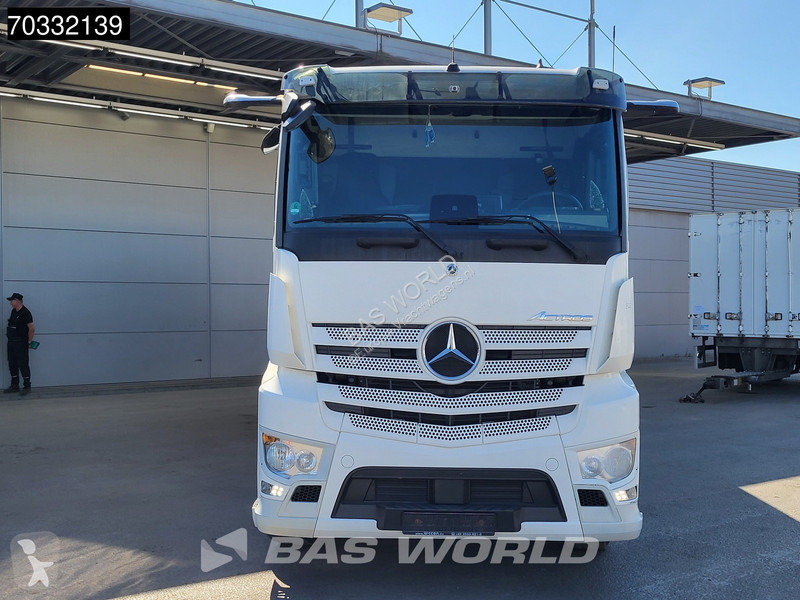شاحنة Mercedes 2543 6X2 2000kg Tailgate...