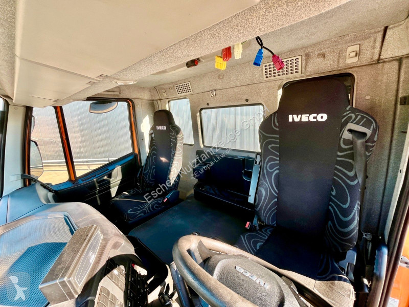 شاحنة Iveco AD260T410 6x4| HYVA 20.55...