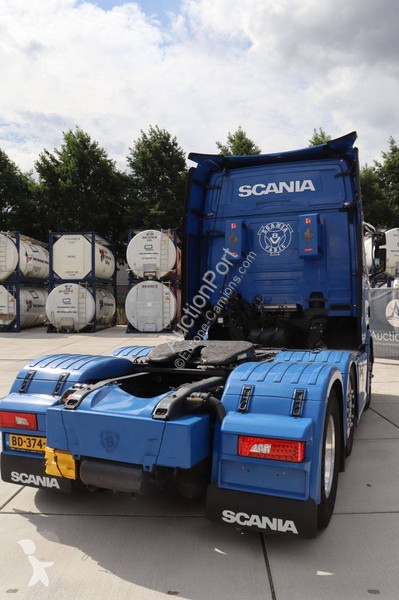 Грузовик Scania 530